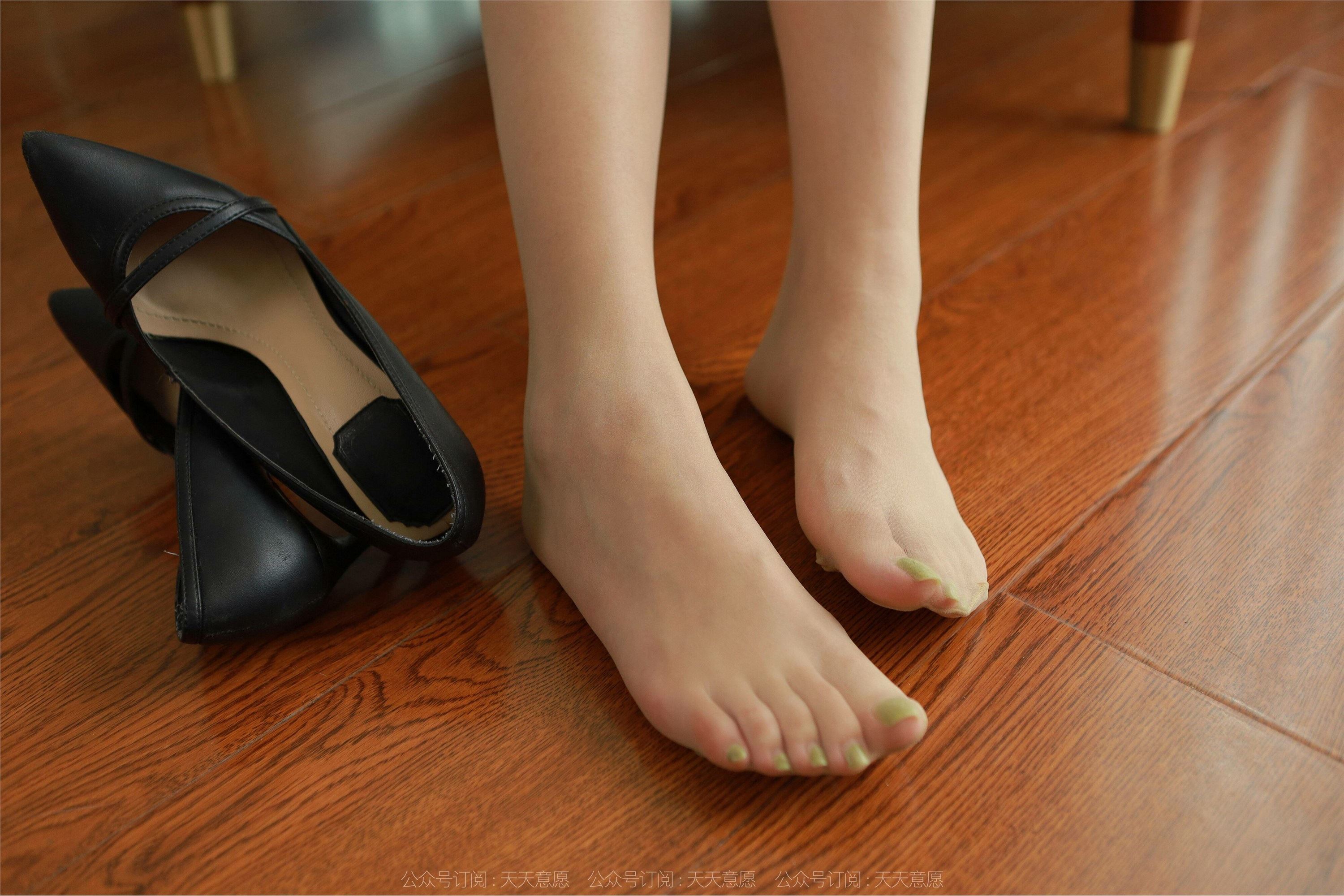 IESS异思趣向  2022.02.06 丝享家997：姗姗《完美女秘书》